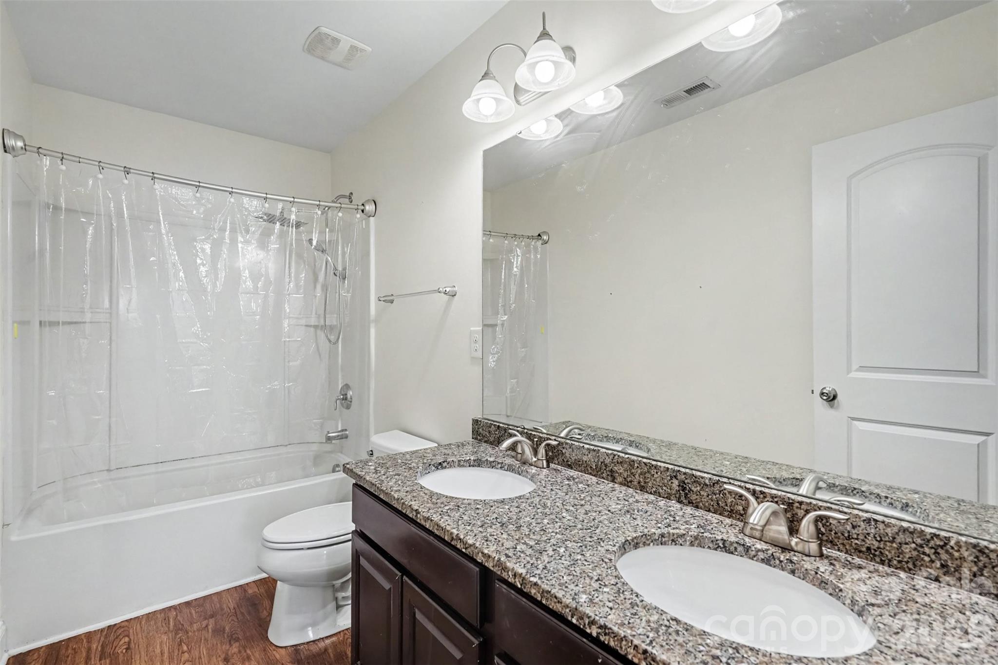 Single Family Residence at 3604 Exbury Gardens Drive, Waxhaw, photo 35 of 47