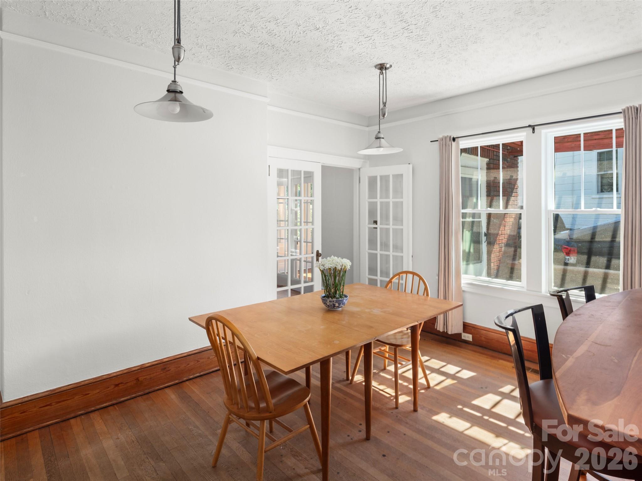 Single Family Residence at 65 Longview Road, Asheville, photo 12 of 25