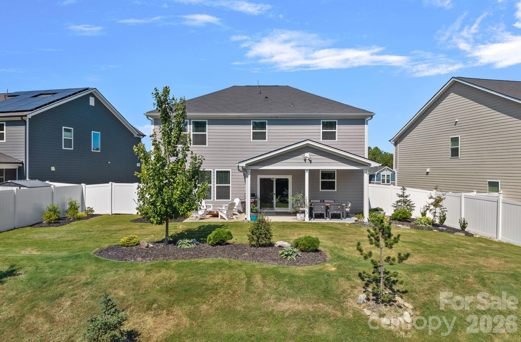 Single Family Residence at 14024 Fairy Tale Court, Huntersville, photo 46 of 48