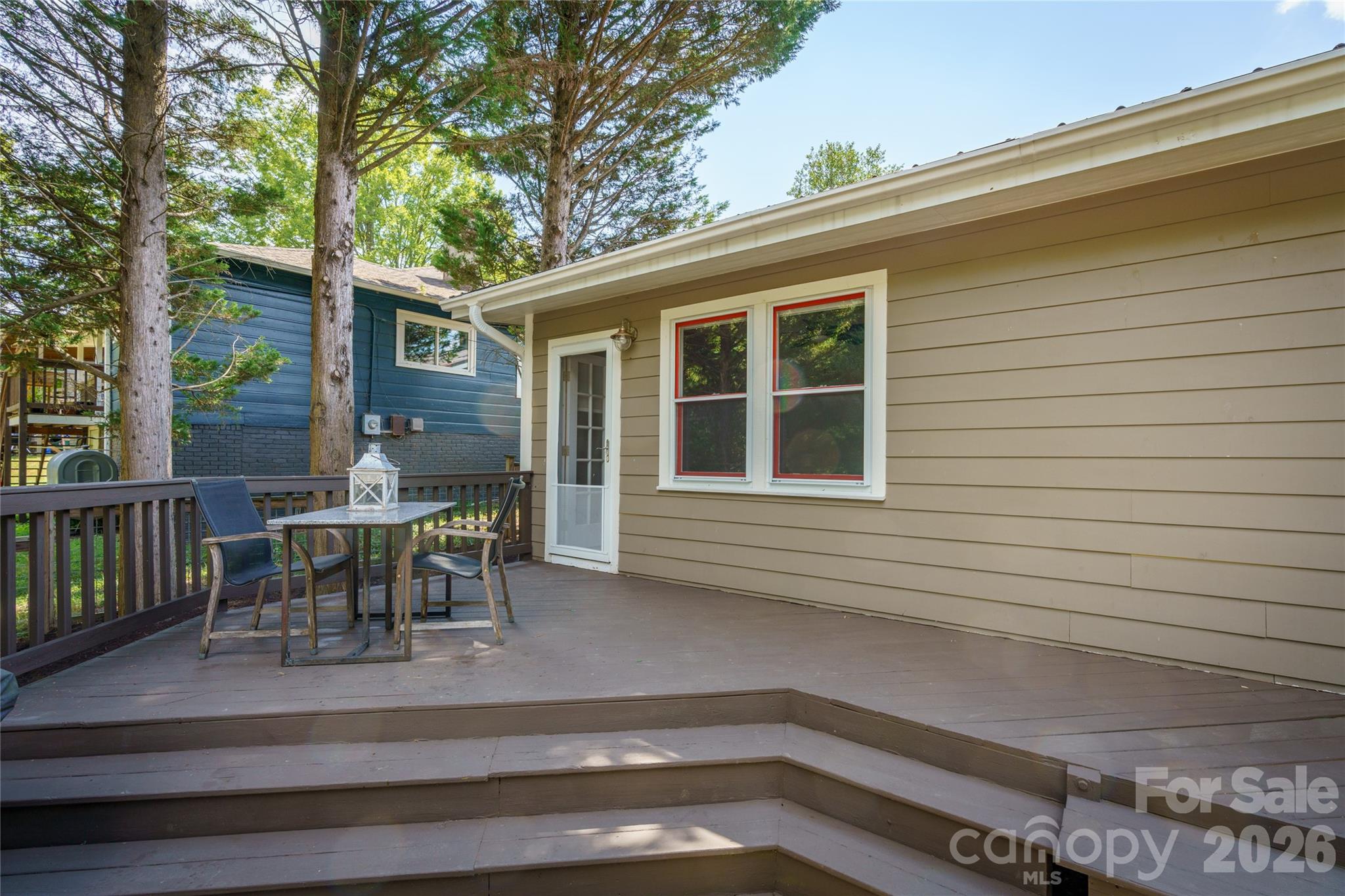 Huge tiered deck for entertaining - 101 Olney Road, Asheville