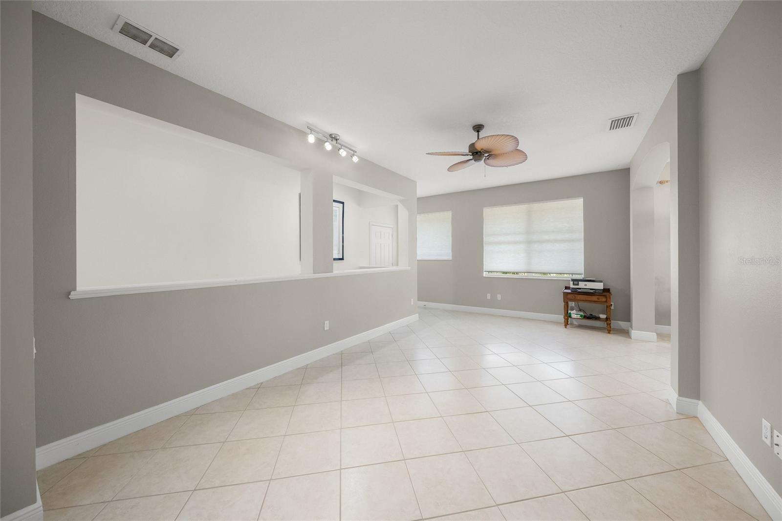 Condominium at 6430 MOORINGS POINT CIR #201, BRADENTON, photo 9 of 77