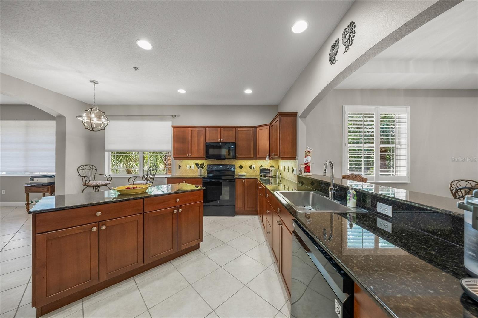 Condominium at 6430 MOORINGS POINT CIR #201, BRADENTON, photo 15 of 77