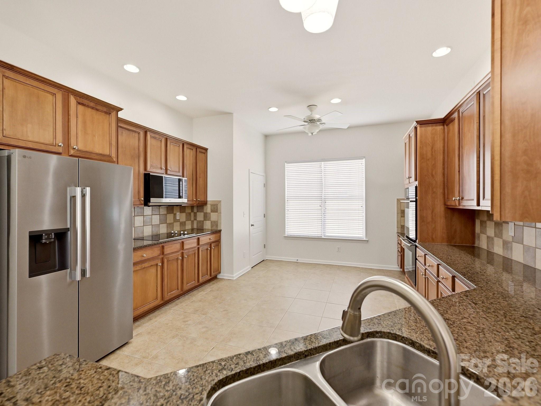 Single Family Residence at 1021 Knob Creek Lane, Tega Cay, photo 9 of 35