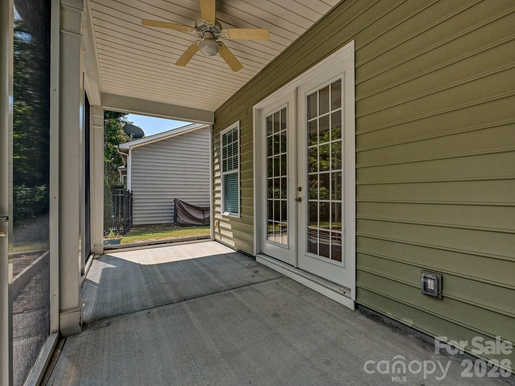 Single Family Residence at 1021 Knob Creek Lane, Tega Cay, photo 23 of 35