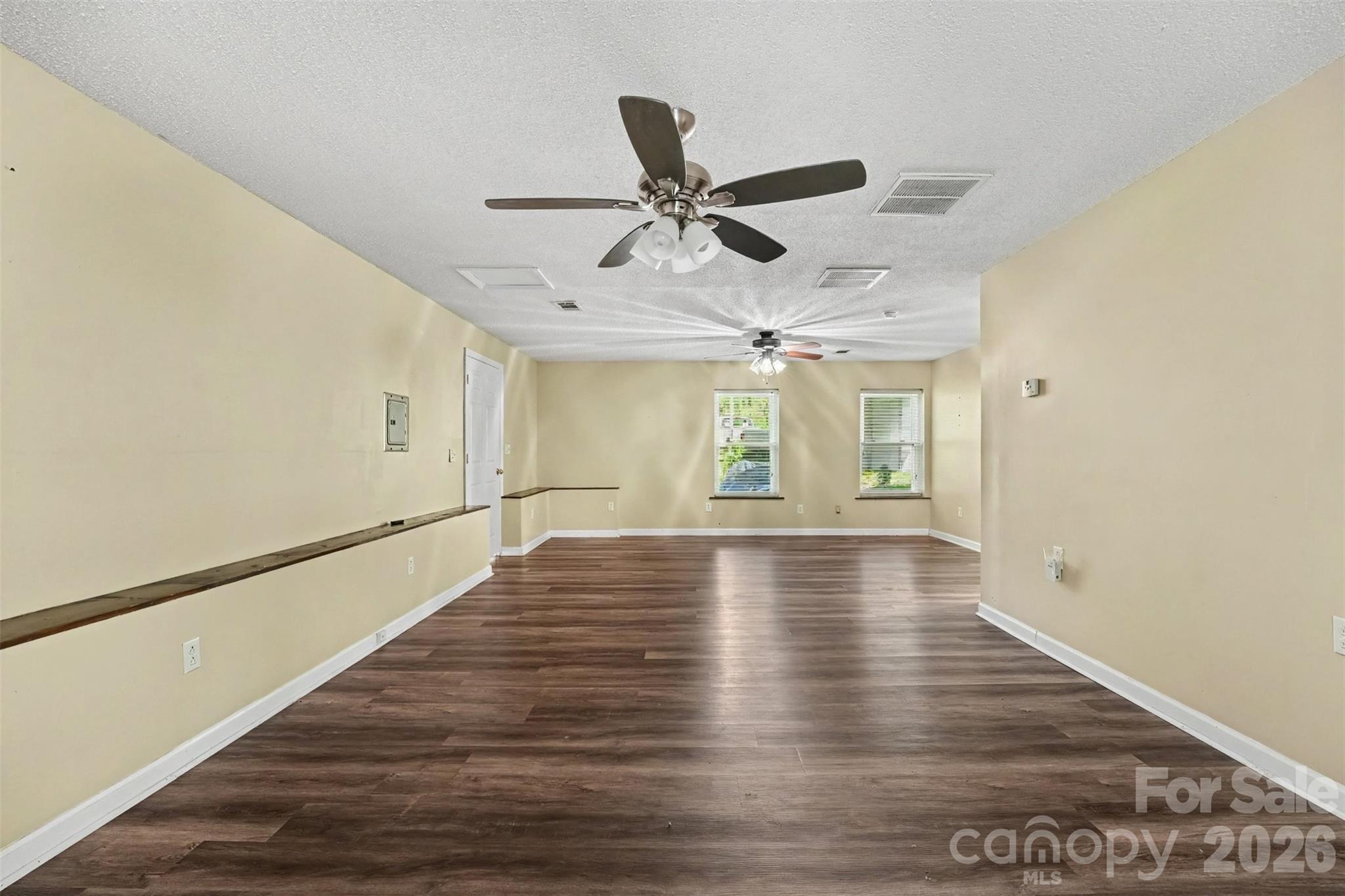 Single Family Residence at 171 Bevis Lane, Statesville, photo 15 of 32