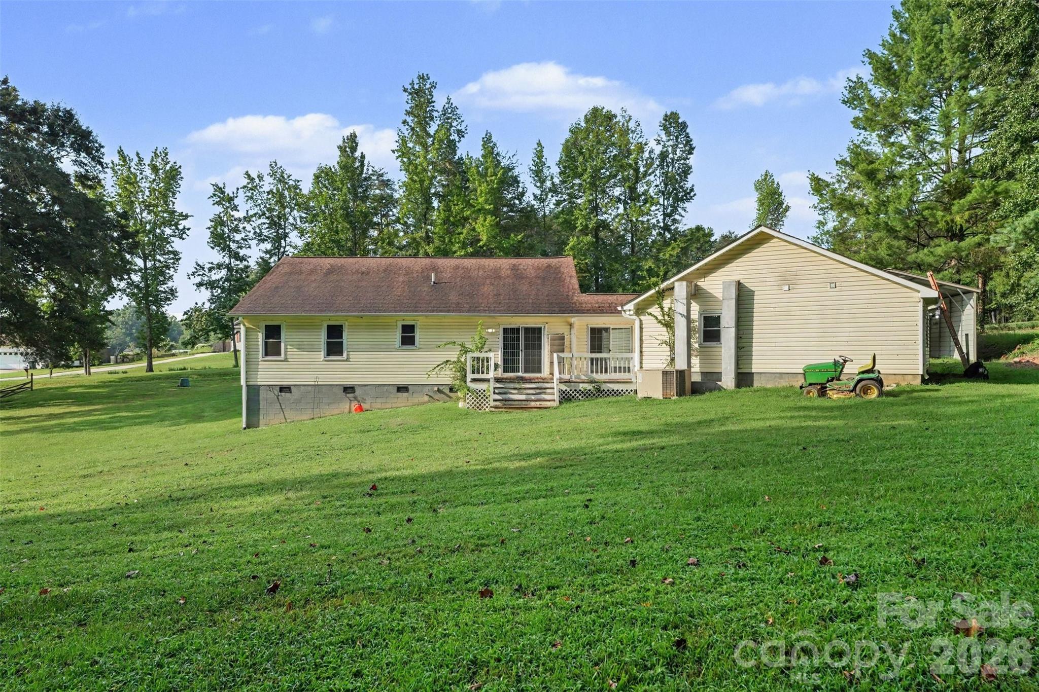 Single Family Residence at 171 Bevis Lane, Statesville, photo 27 of 32