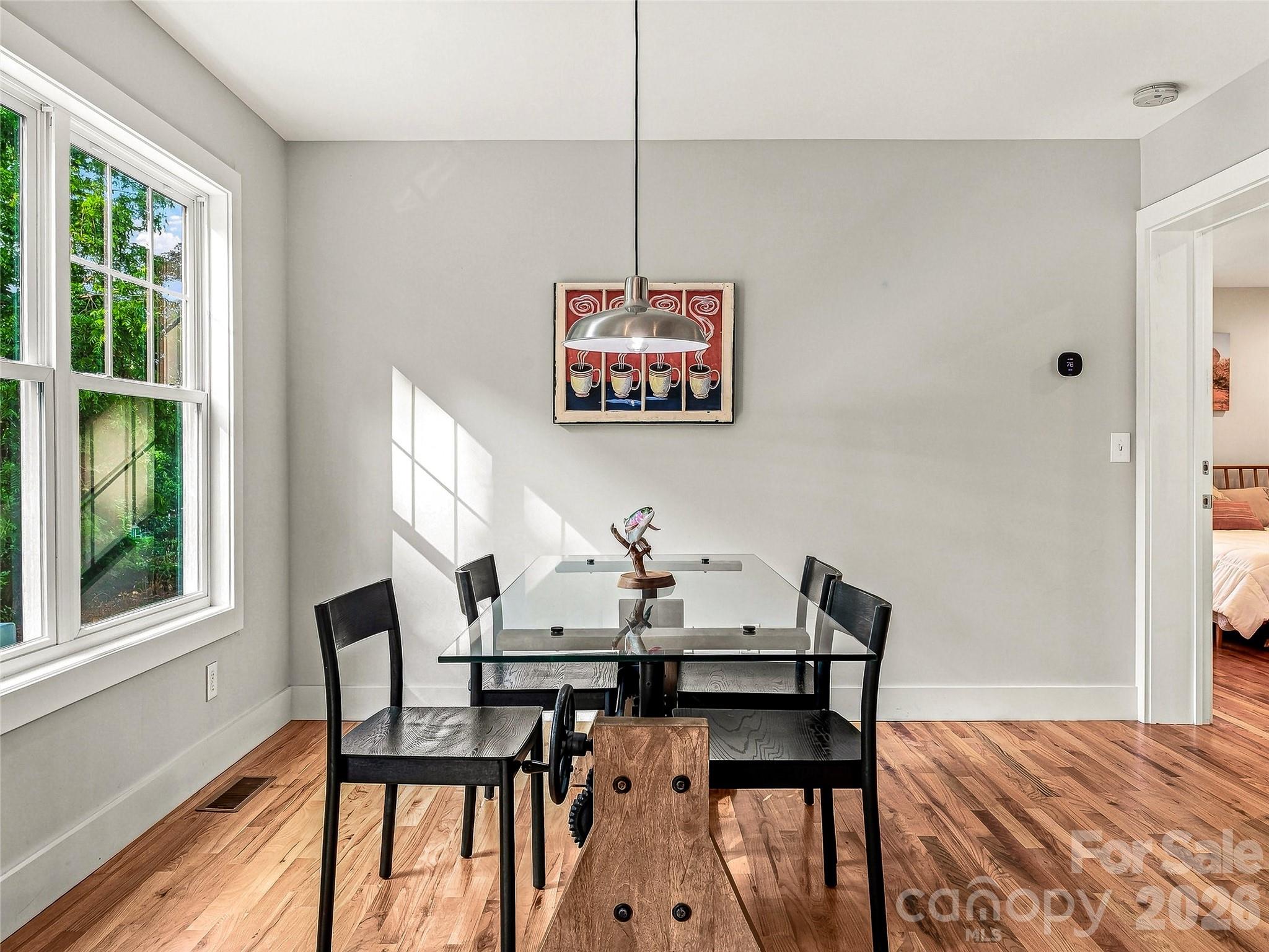 Condominium at 141 Courtland Avenue, Asheville, photo 11 of 44