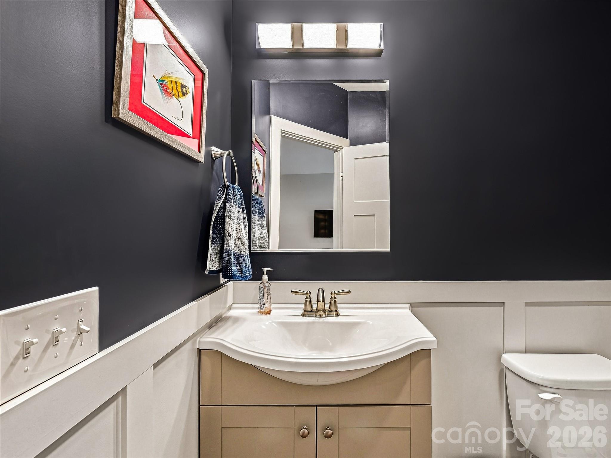 Half bath main level - 141 Courtland Avenue, Asheville