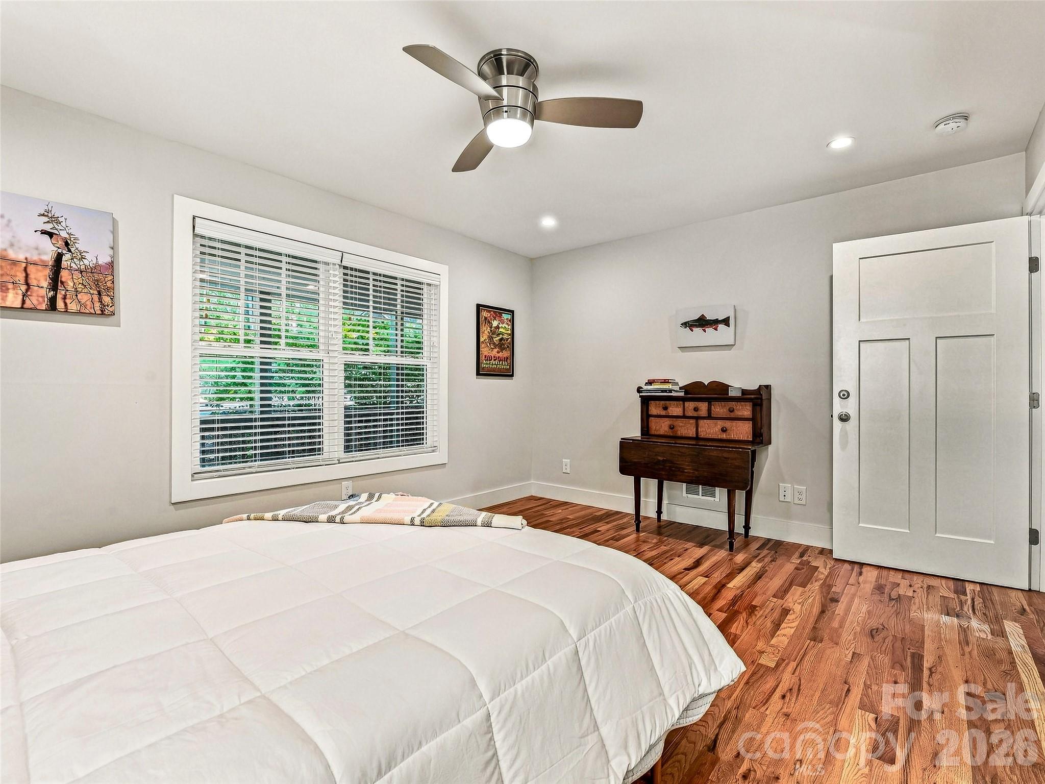 Condominium at 141 Courtland Avenue, Asheville, photo 21 of 44
