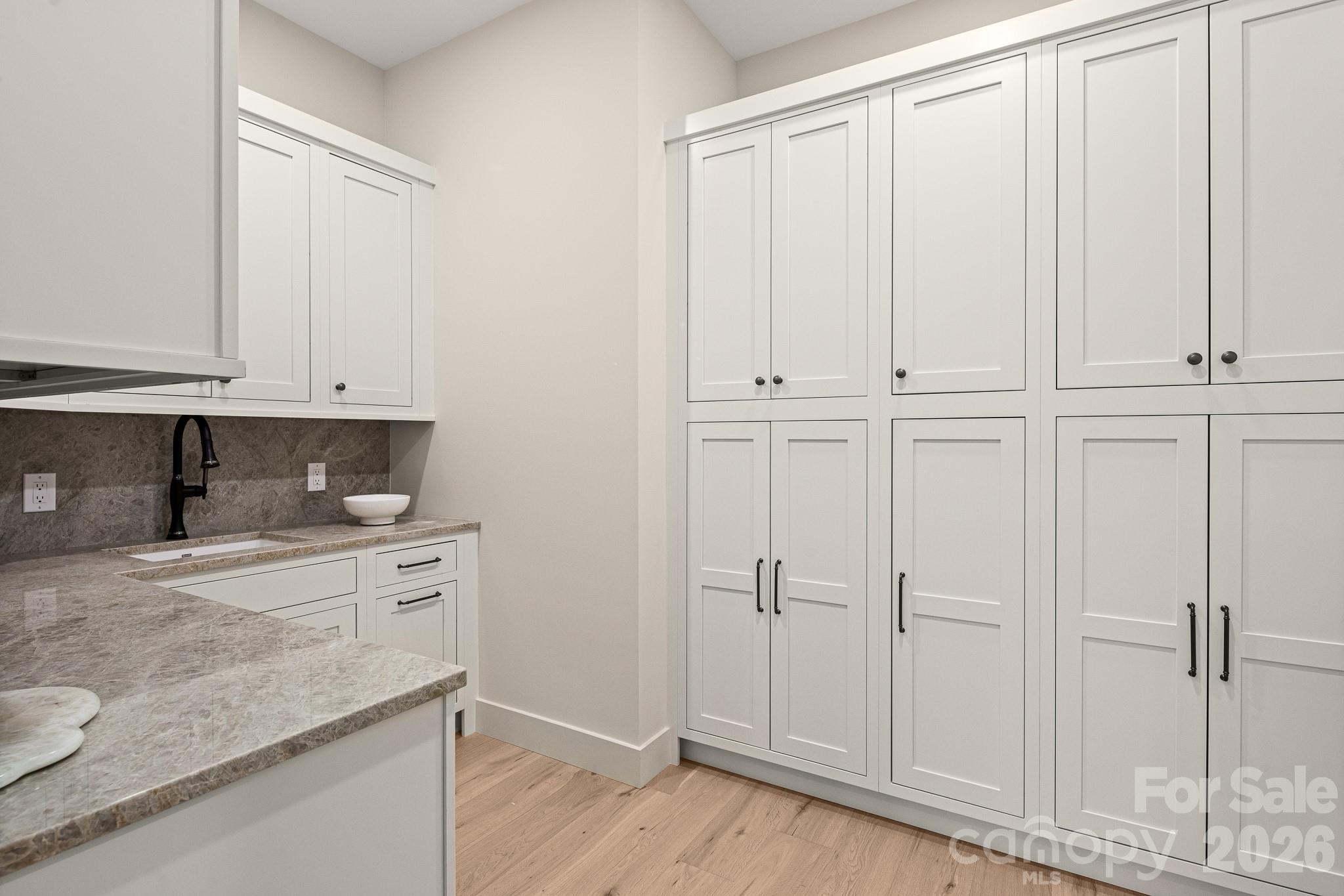 Single Family Residence at 144 Golden Pasture Drive, Fletcher, photo 26 of 43