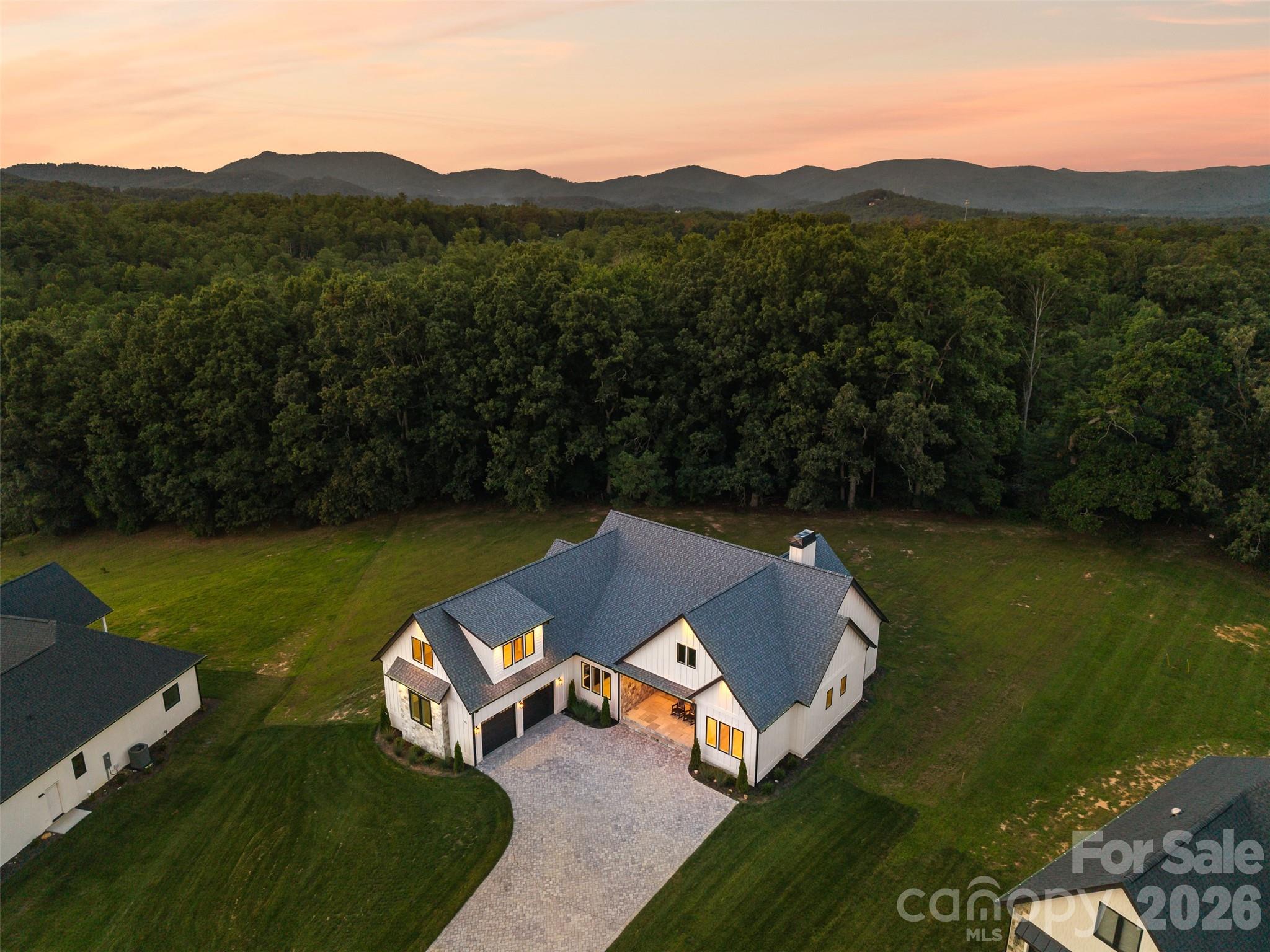 Single Family Residence at 144 Golden Pasture Drive, Fletcher, photo 39 of 43