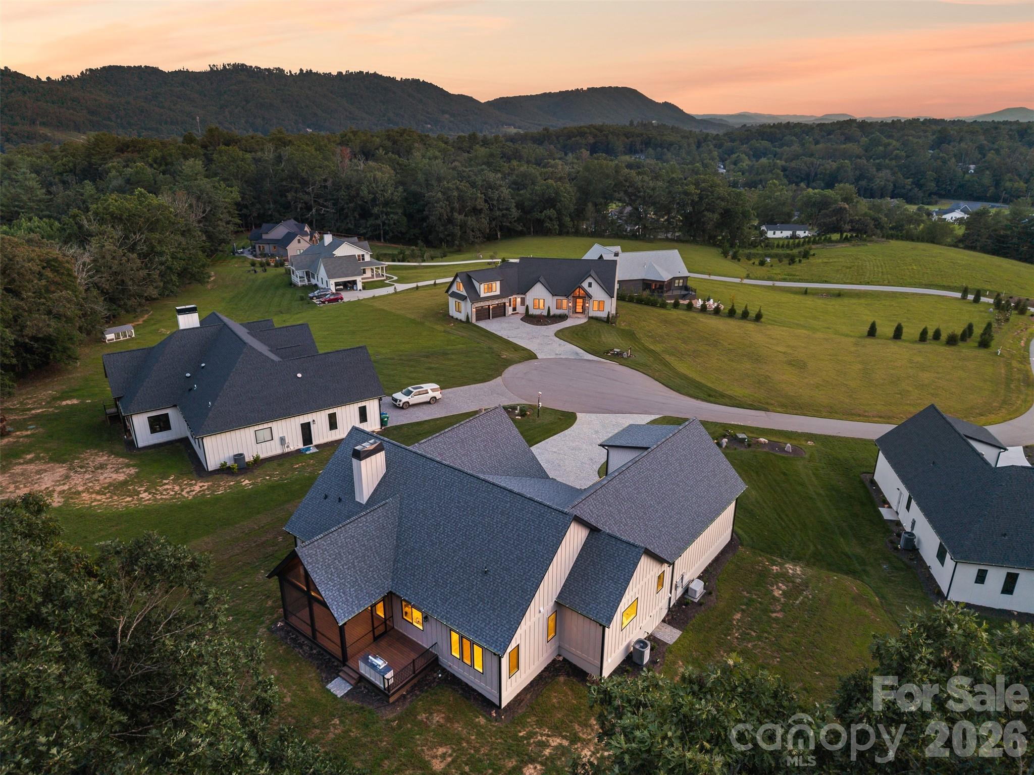 Single Family Residence at 144 Golden Pasture Drive, Fletcher, photo 40 of 43