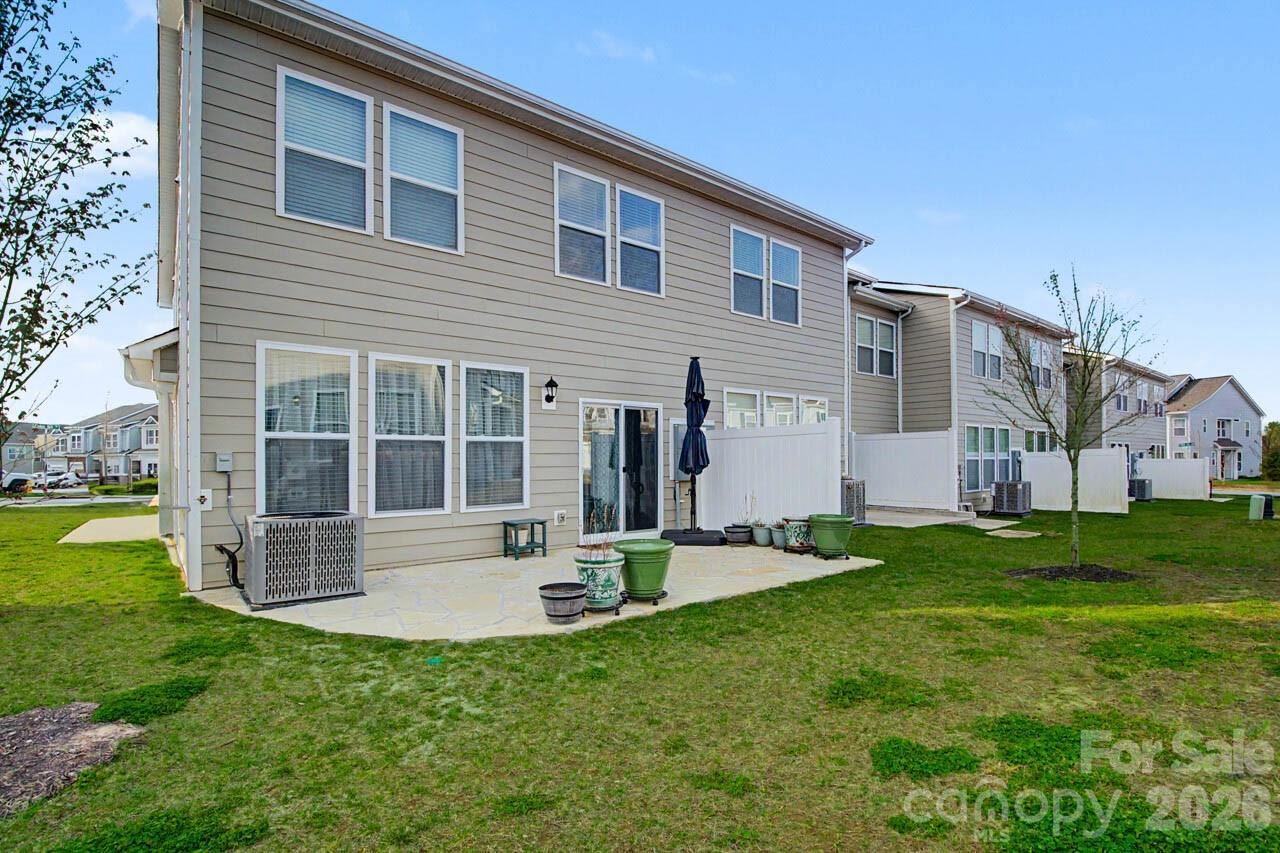 Townhouse at 33 Cedar Hill Road, Hendersonville, photo 43 of 44