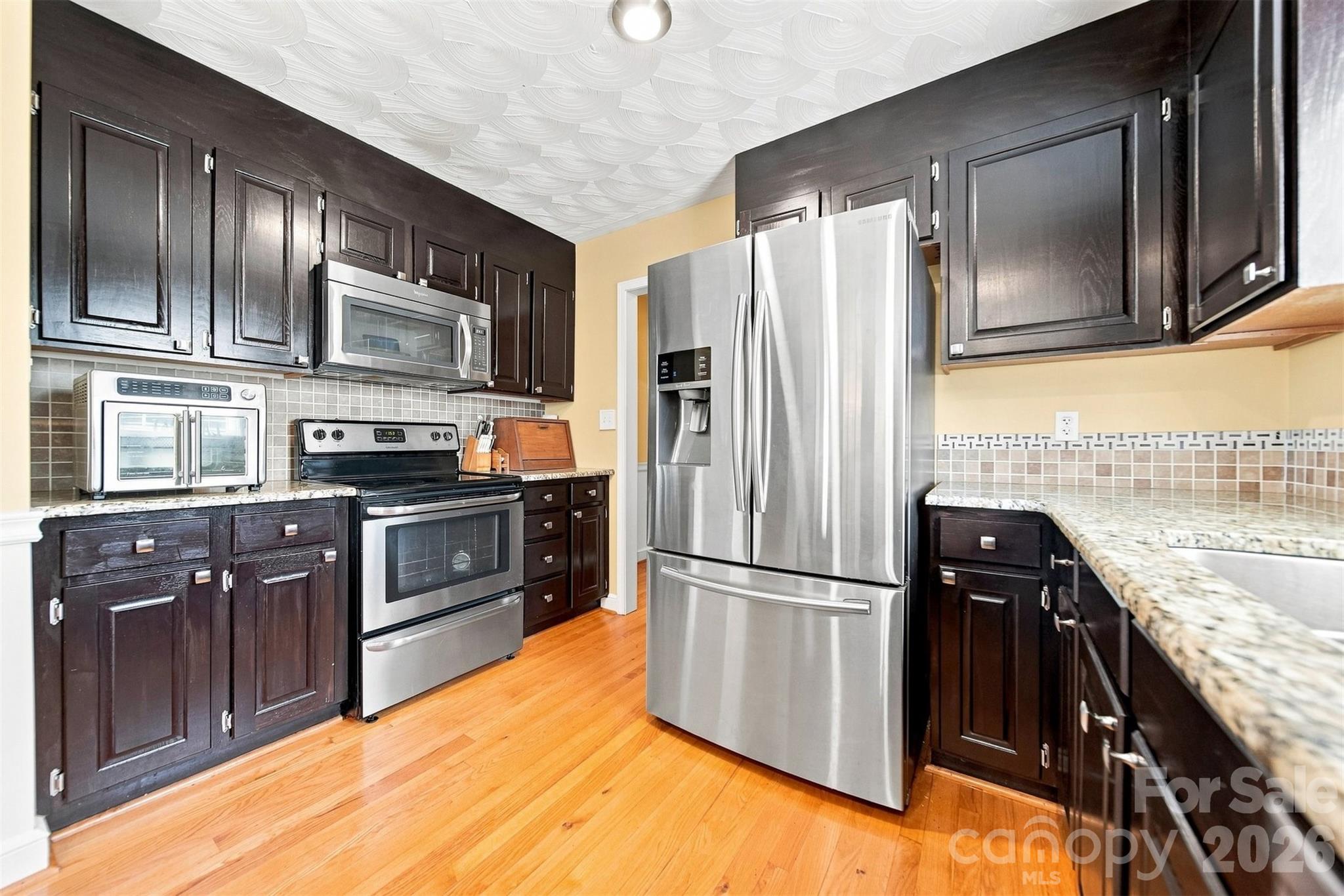 Single Family Residence at 4948 Betty Drive NE, Hickory, photo 11 of 47