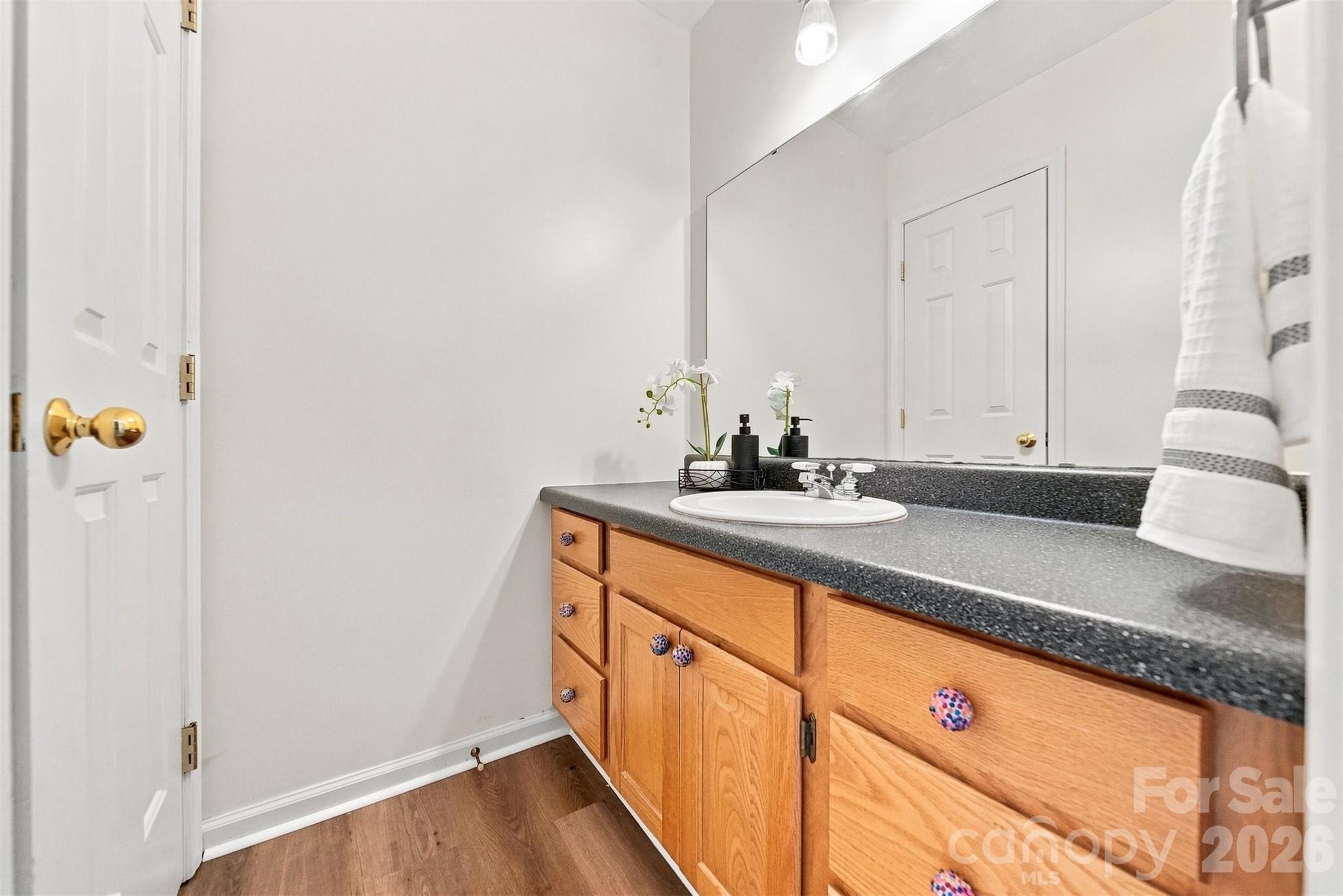 shared full bath on 2nd floor - 4948 Betty Drive NE, Hickory