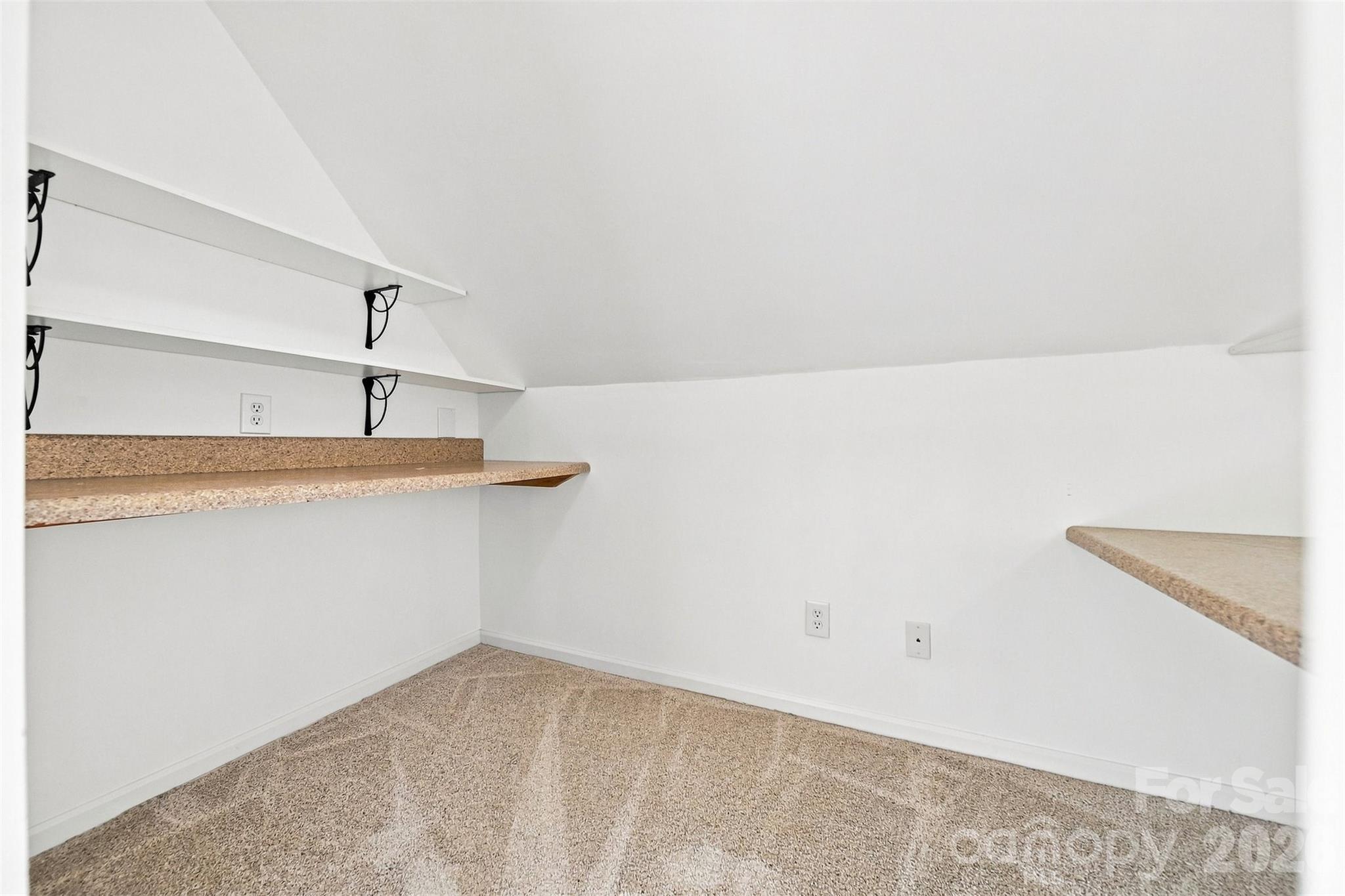 office space/study area on 2nd floor - 4948 Betty Drive NE, Hickory