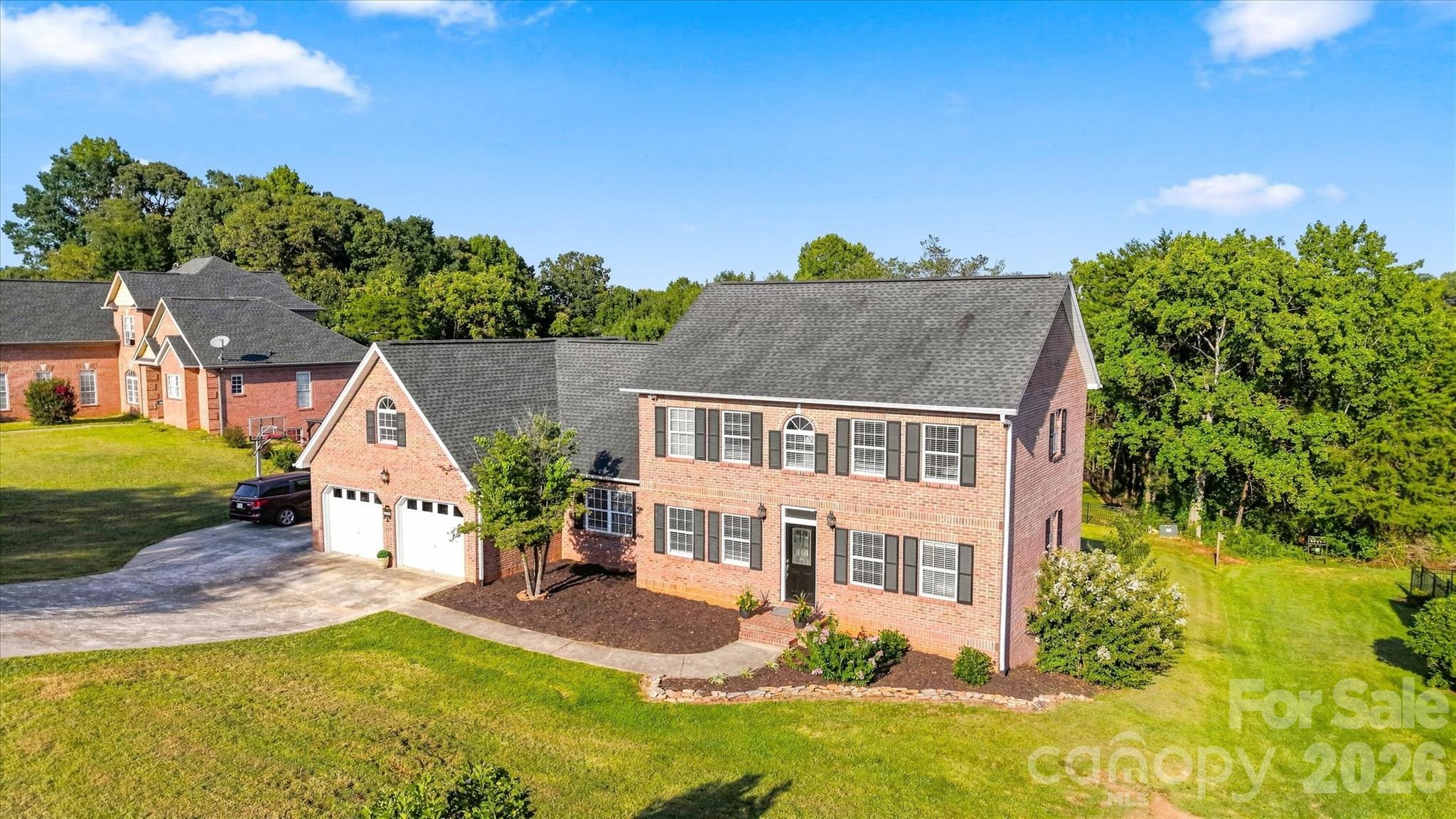 Single Family Residence at 4948 Betty Drive NE, Hickory, photo 7 of 47