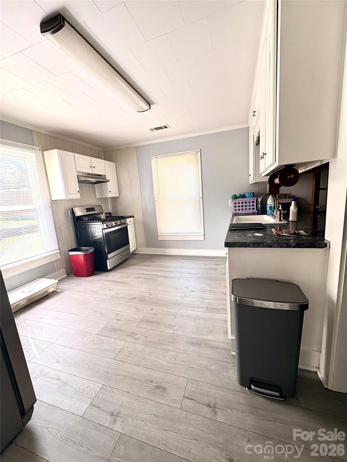 Kitchen - 1001 Klondale Avenue, Kannapolis