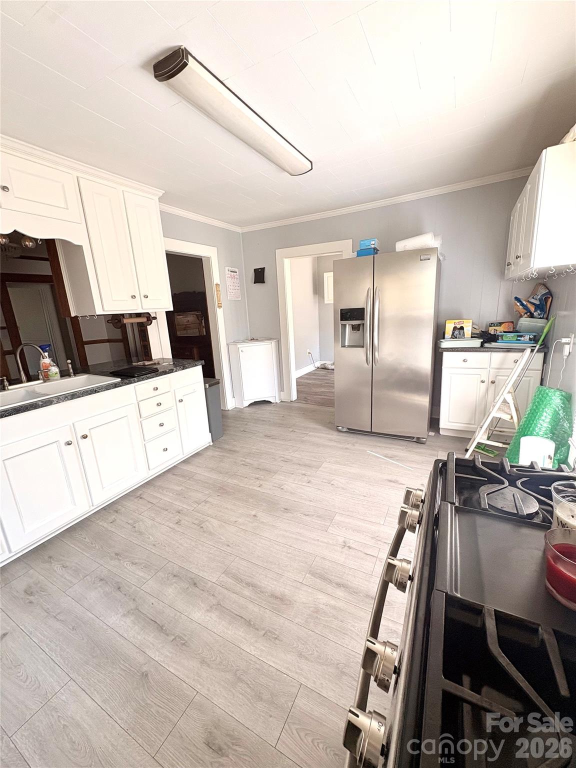 Kitchen - 1001 Klondale Avenue, Kannapolis