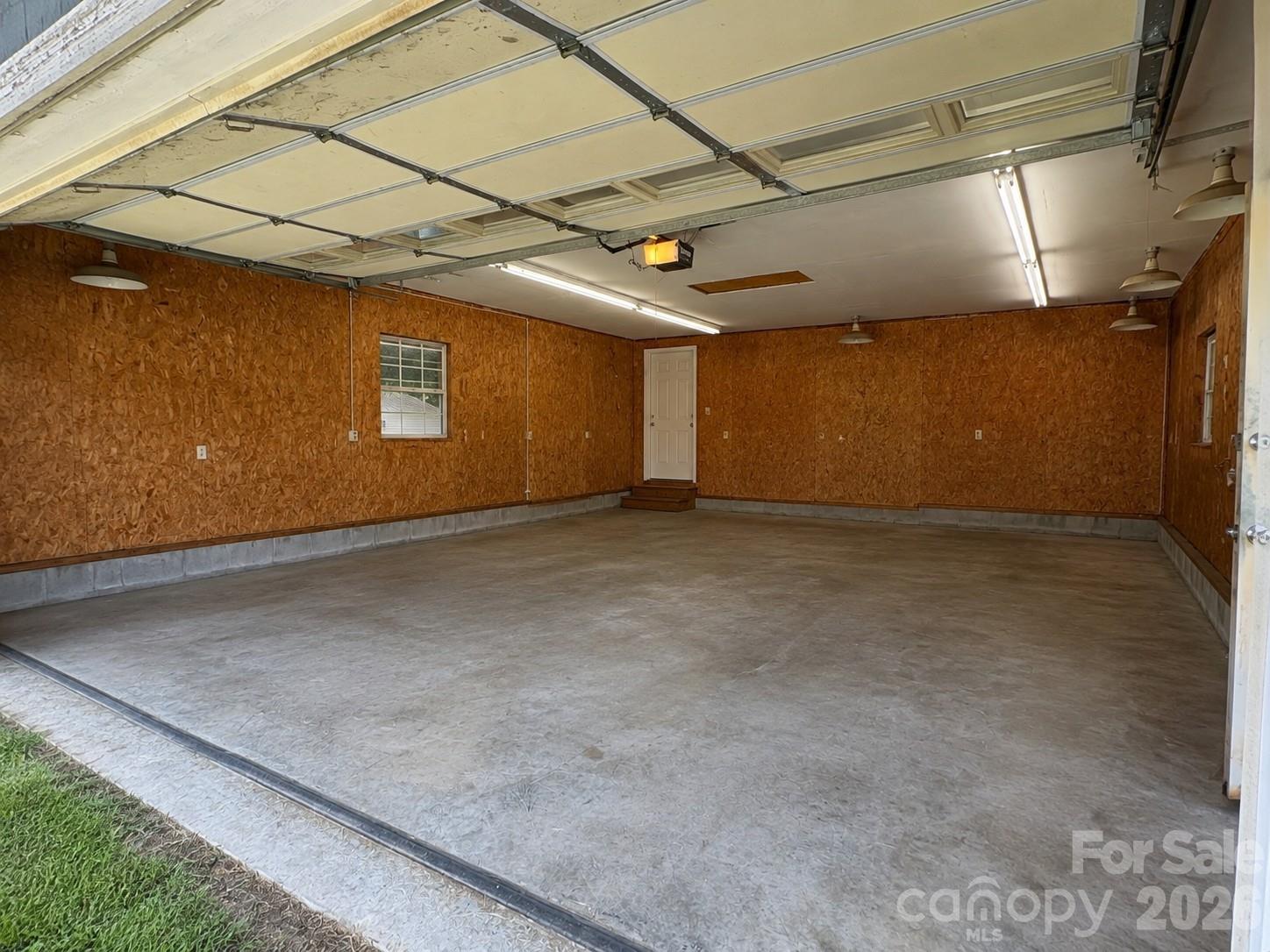 Garage AI Generated - 1001 Klondale Avenue, Kannapolis