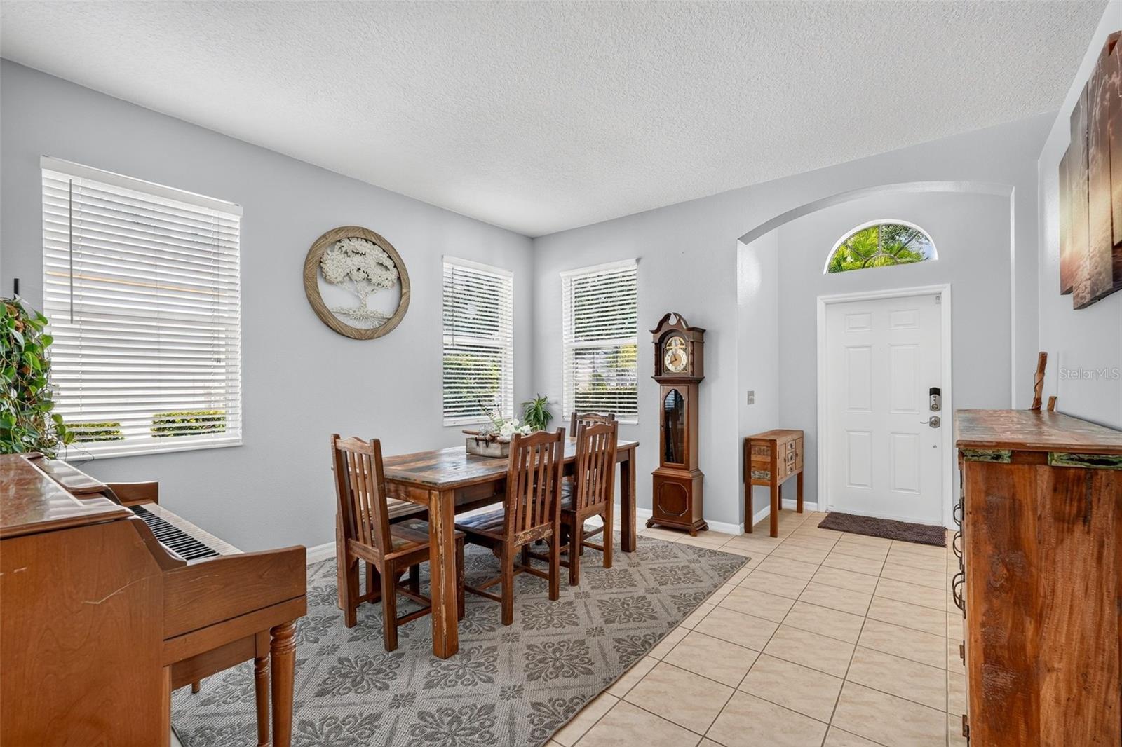 Single Family Residence at 6218 BLACKDRUM CT, BRADENTON, photo 9 of 65