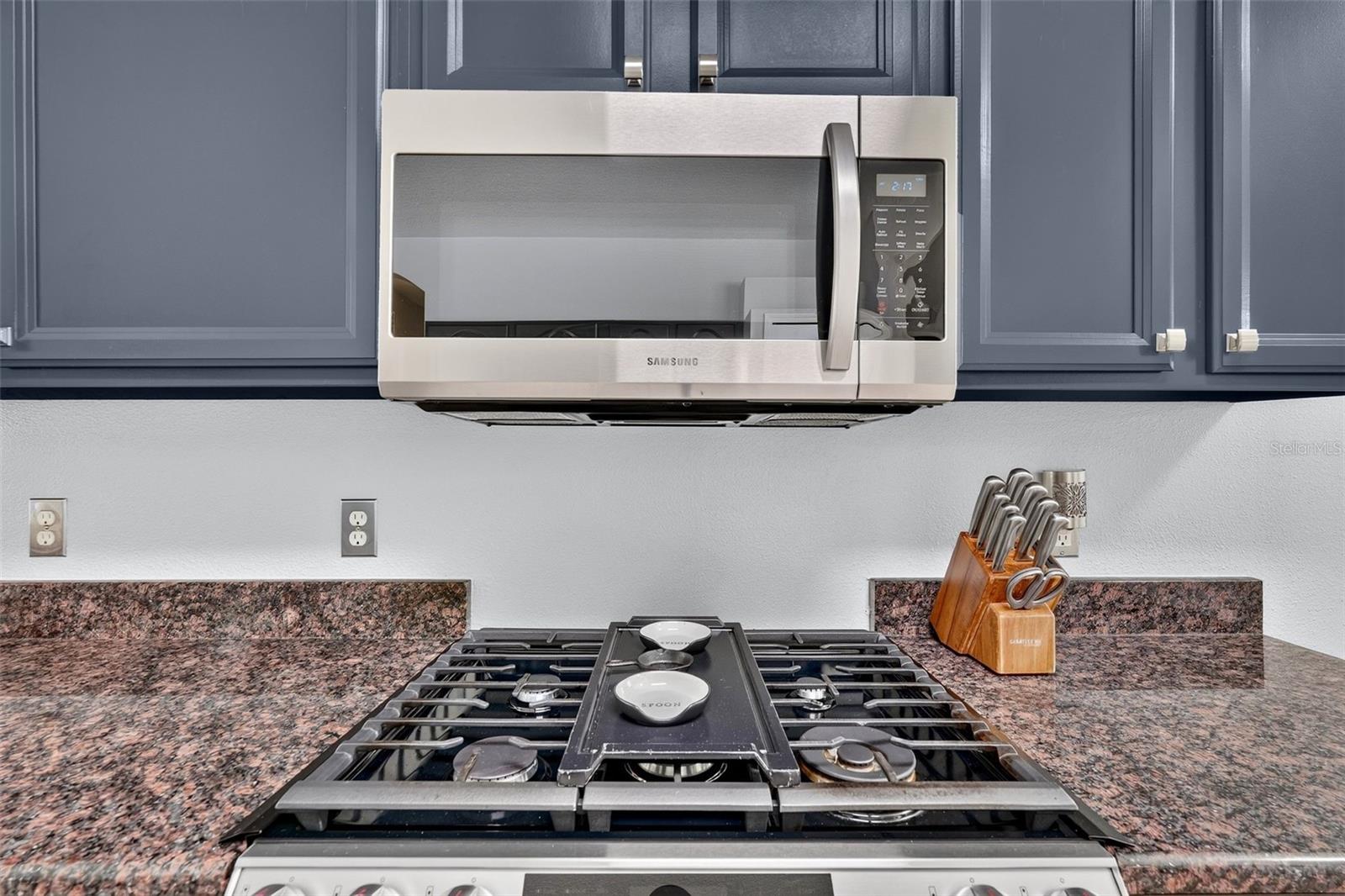 Single Family Residence at 6218 BLACKDRUM CT, BRADENTON, photo 19 of 65