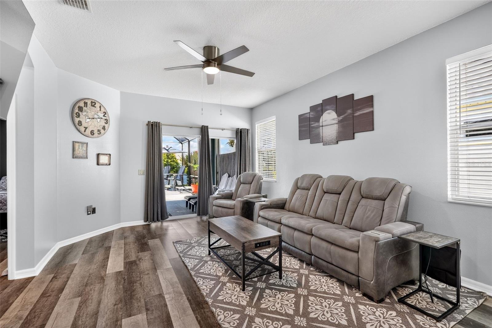 Single Family Residence at 6218 BLACKDRUM CT, BRADENTON, photo 23 of 65