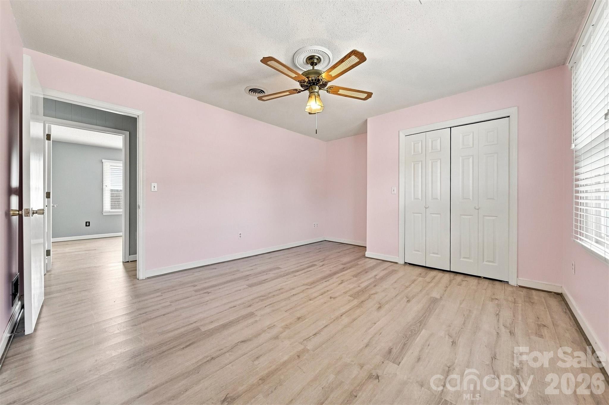 Single Family Residence at 2796 Lakeview Drive, Lenoir, photo 25 of 47