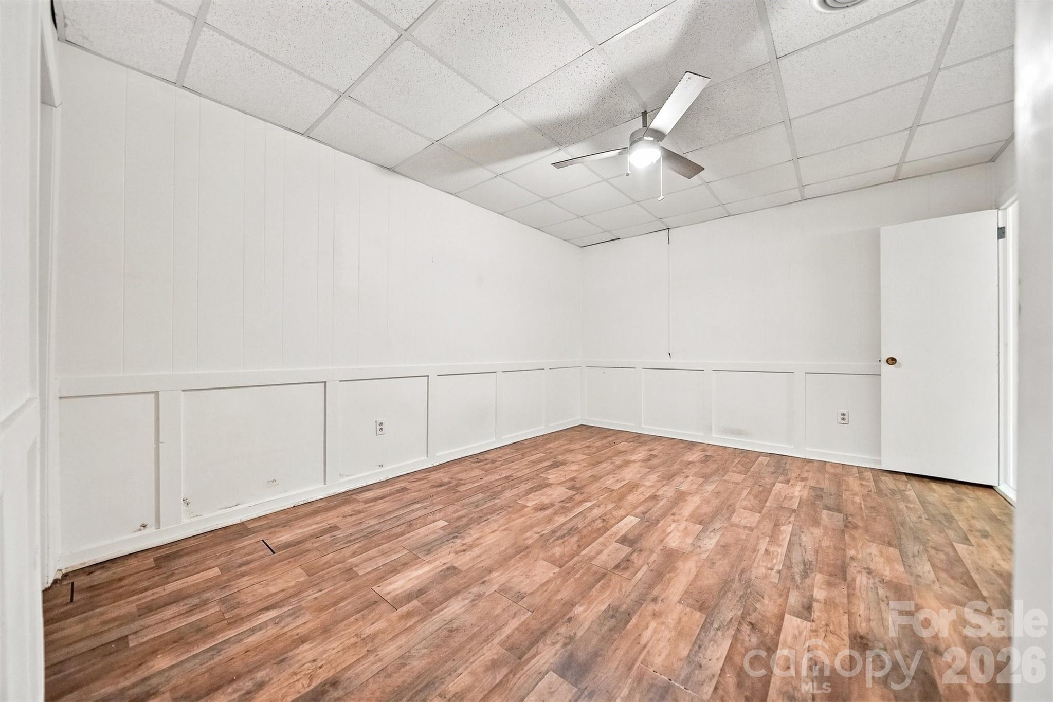 Single Family Residence at 2796 Lakeview Drive, Lenoir, photo 29 of 47