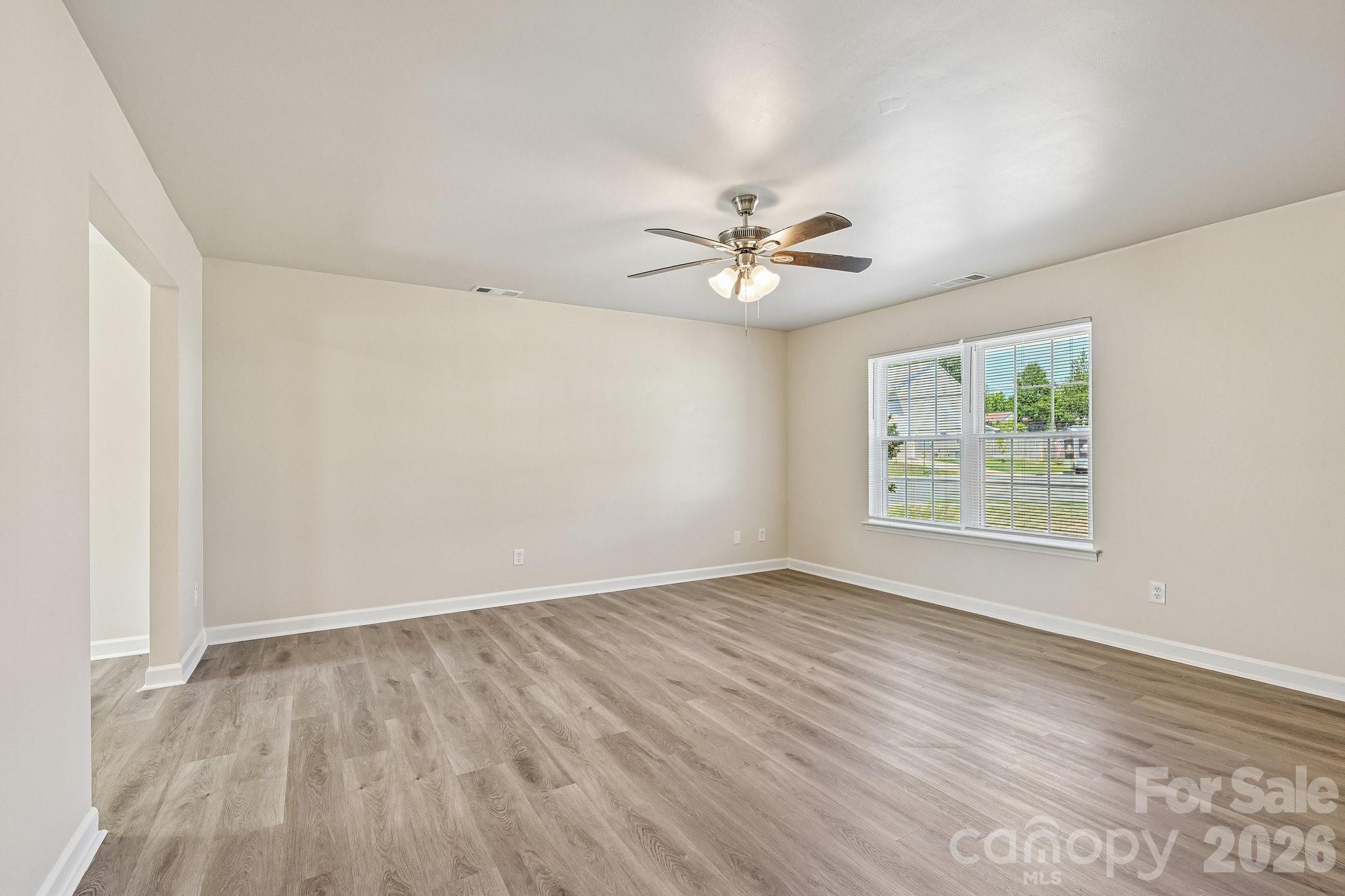 Single Family Residence at 1695 Tate Road, Rock Hill, photo 5 of 31
