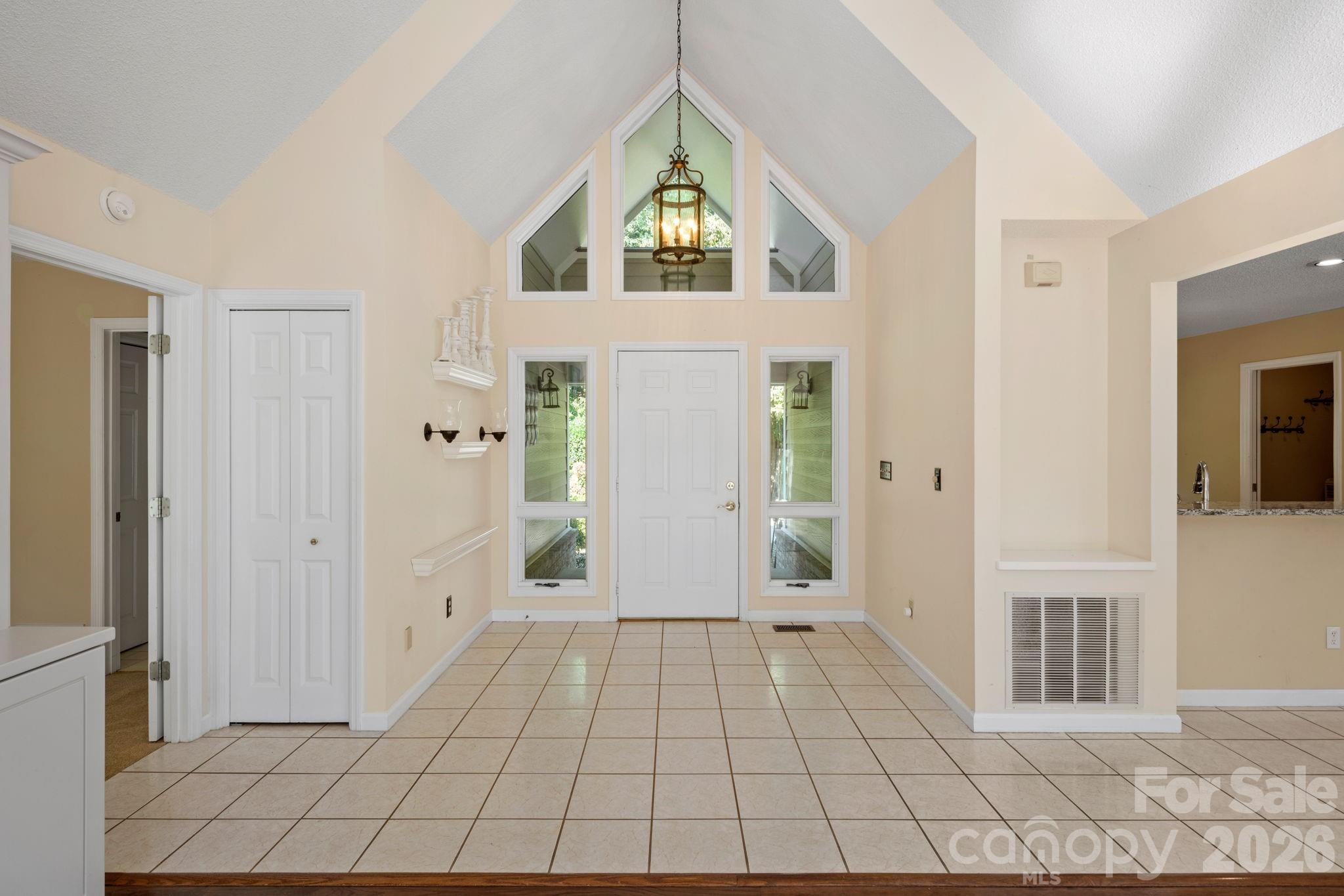 Condominium at 324 DAWNBROOK Drive, Flat Rock, photo 6 of 48