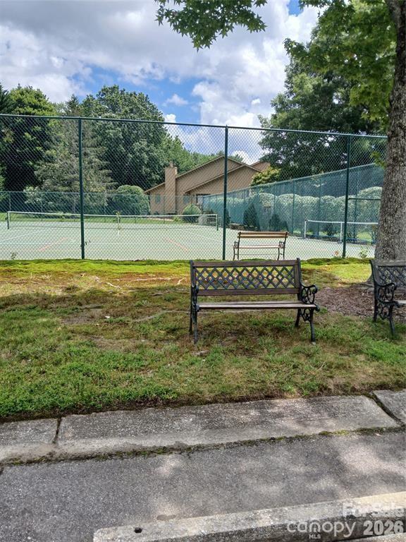 Tennis Courts - 304 red oak Drive, Hendersonville