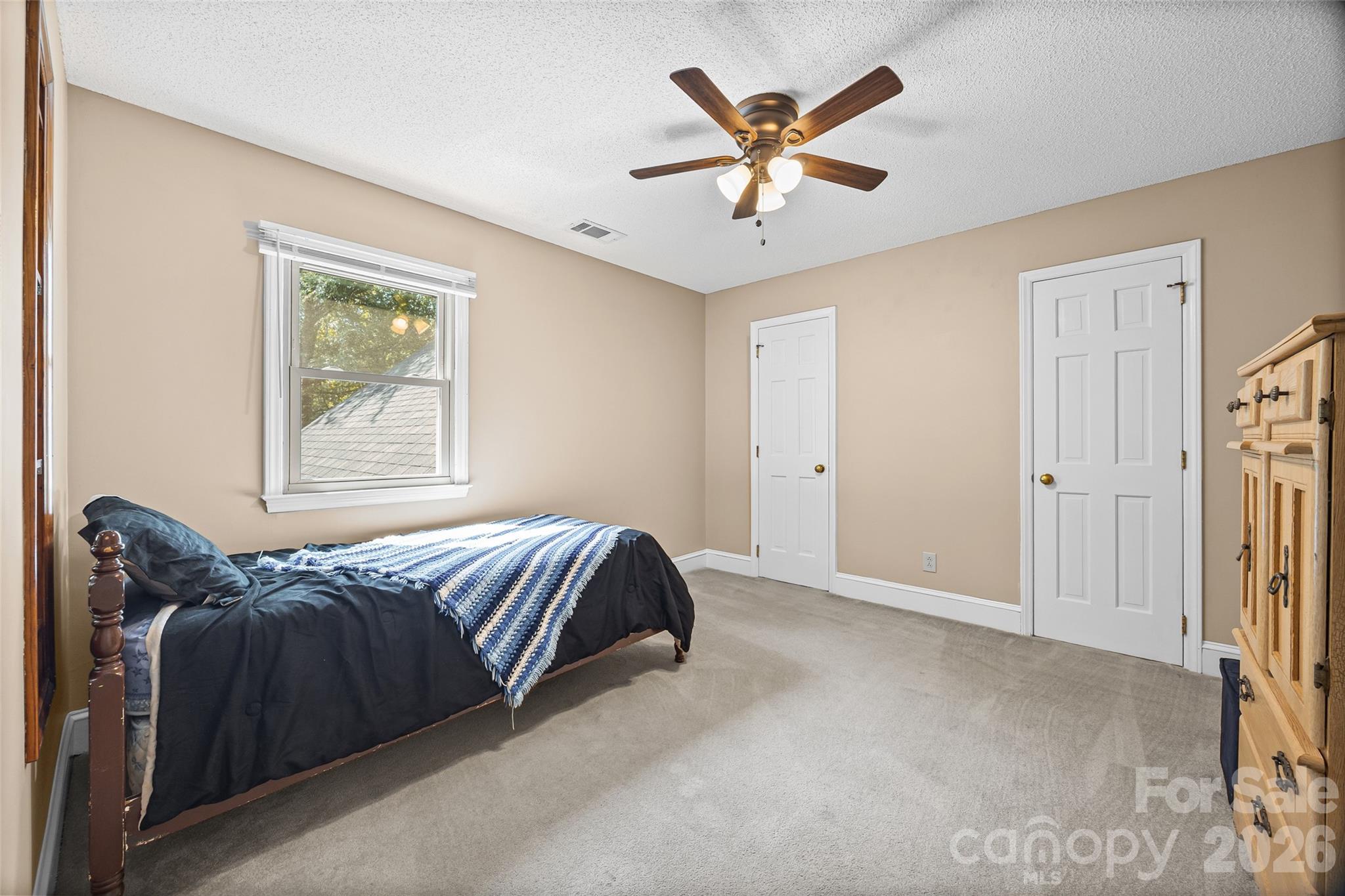 Single Family Residence at 1596 Old Tara Lane, Fort Mill, photo 18 of 37