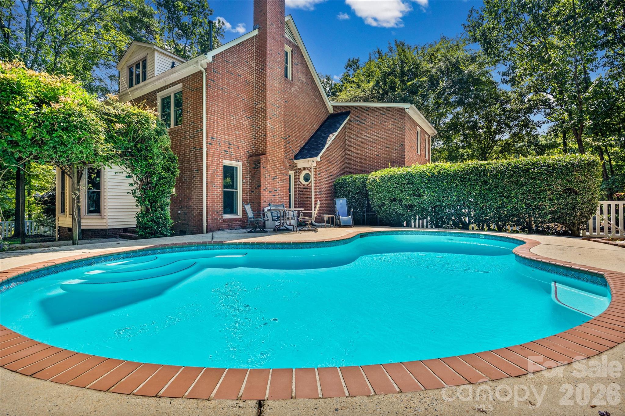 Single Family Residence at 1596 Old Tara Lane, Fort Mill, photo 32 of 37