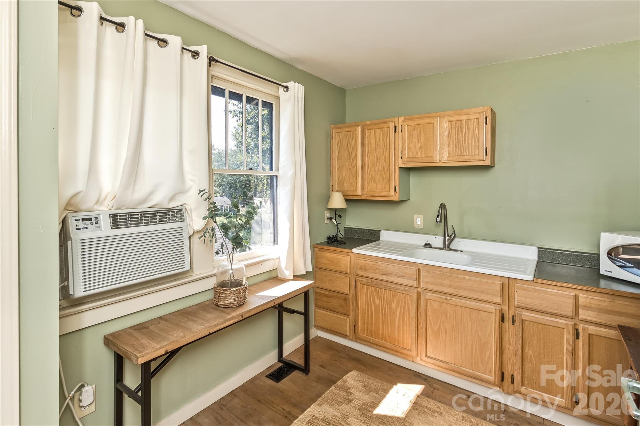 2nd living quarters - Kitchen - 293 Fairview Road, Asheville