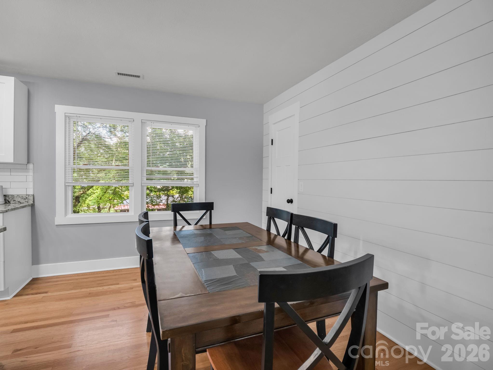 Dining area off of kitchen - 3208 Florida Drive, Hendersonville