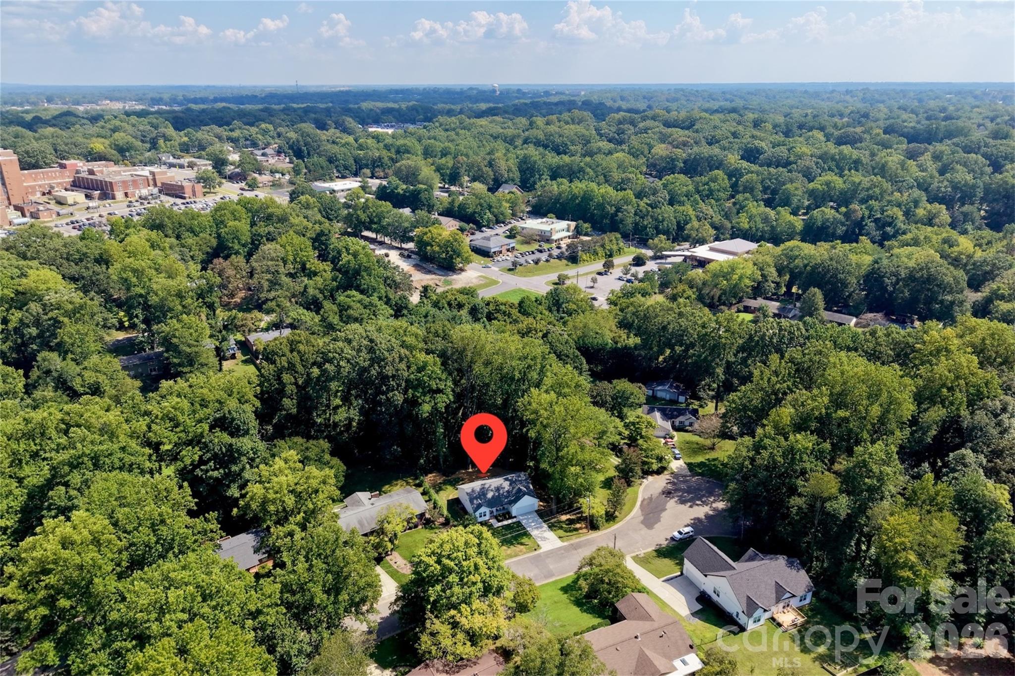 Single Family Residence at 918 Brookwood Court, Statesville, photo 31 of 31