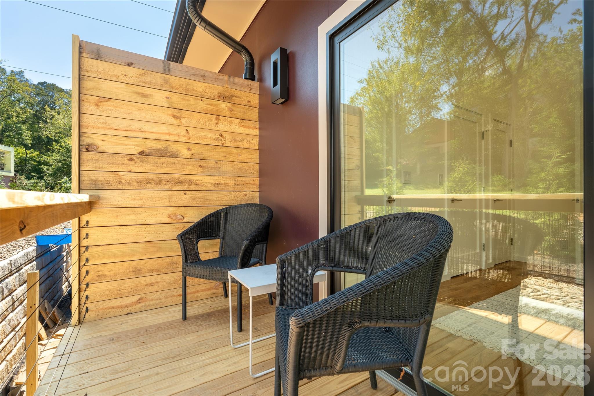 Townhouse at 4 Roberts Street, Asheville, photo 23 of 39