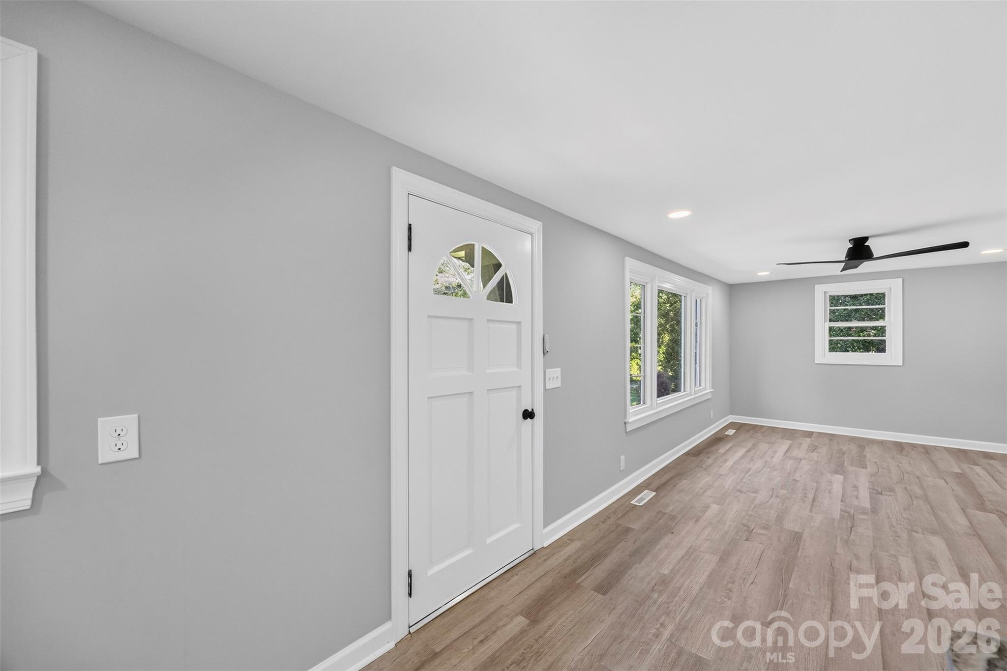 Single Family Residence at 435 Mahaffey Drive, Salisbury, photo 5 of 34