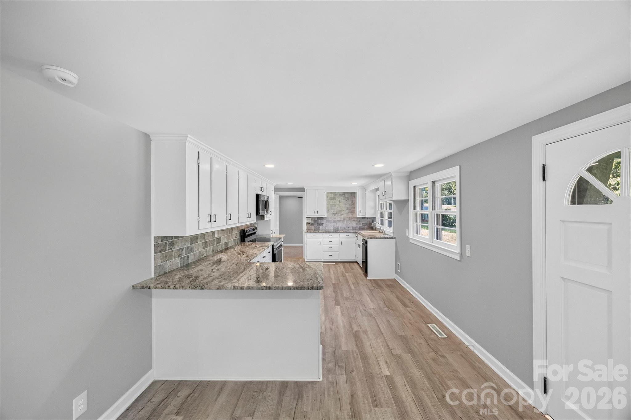 Single Family Residence at 435 Mahaffey Drive, Salisbury, photo 10 of 34