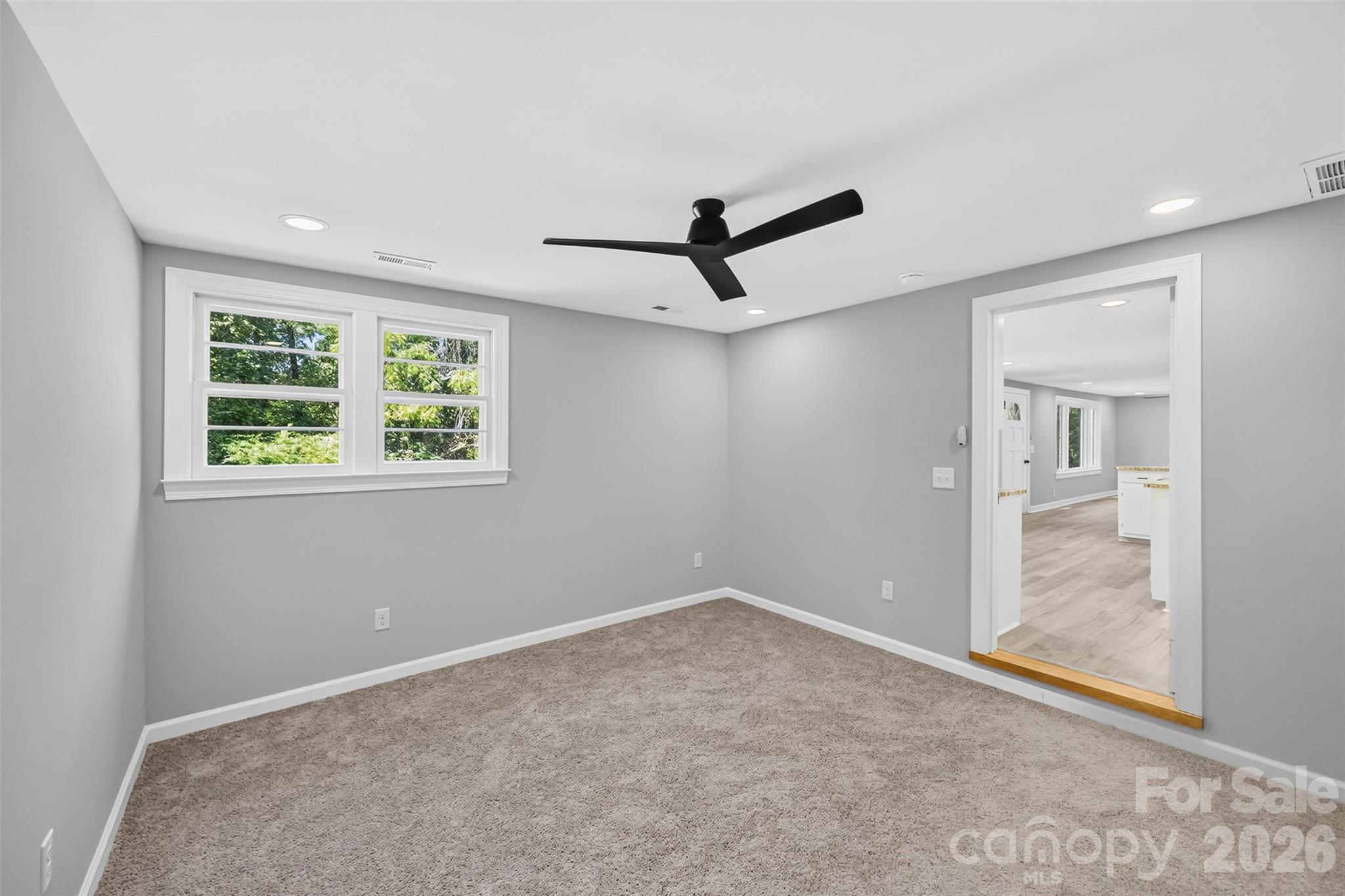 Single Family Residence at 435 Mahaffey Drive, Salisbury, photo 15 of 34