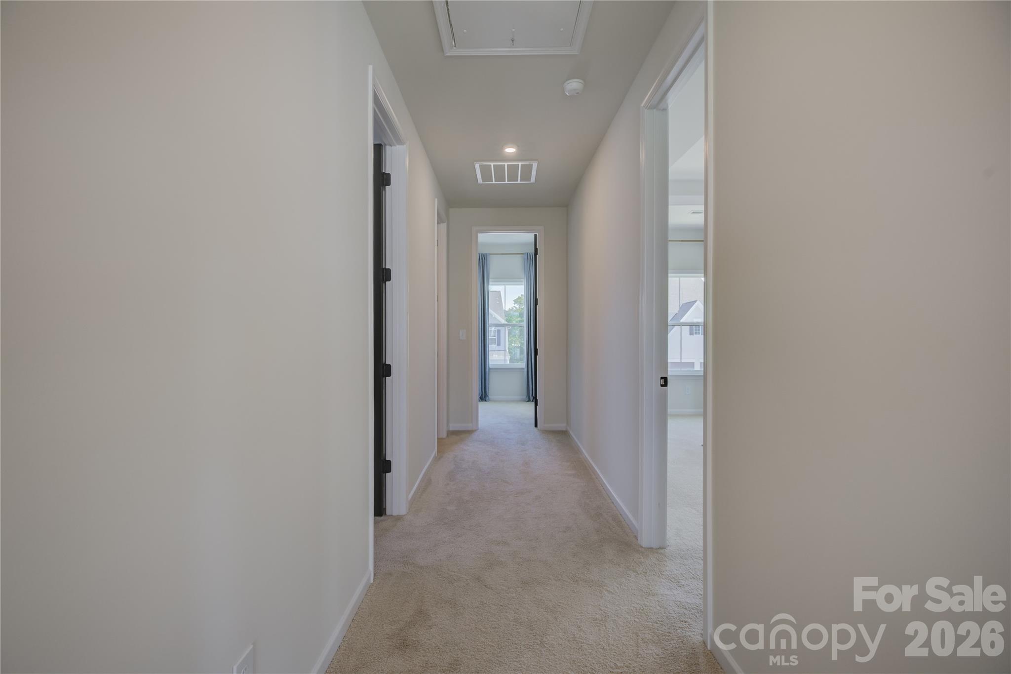 Single Family Residence at 17910 Wilbanks Drive, Charlotte, photo 37 of 48