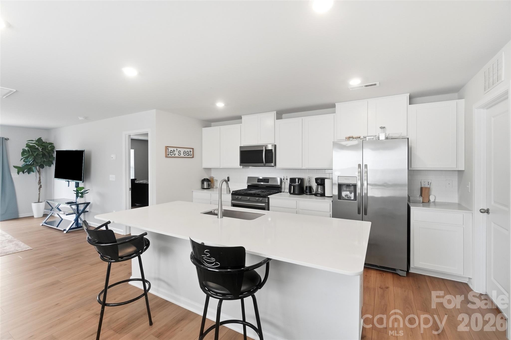 Single Family Residence at 146 Brentwood Drive, Statesville, photo 9 of 46