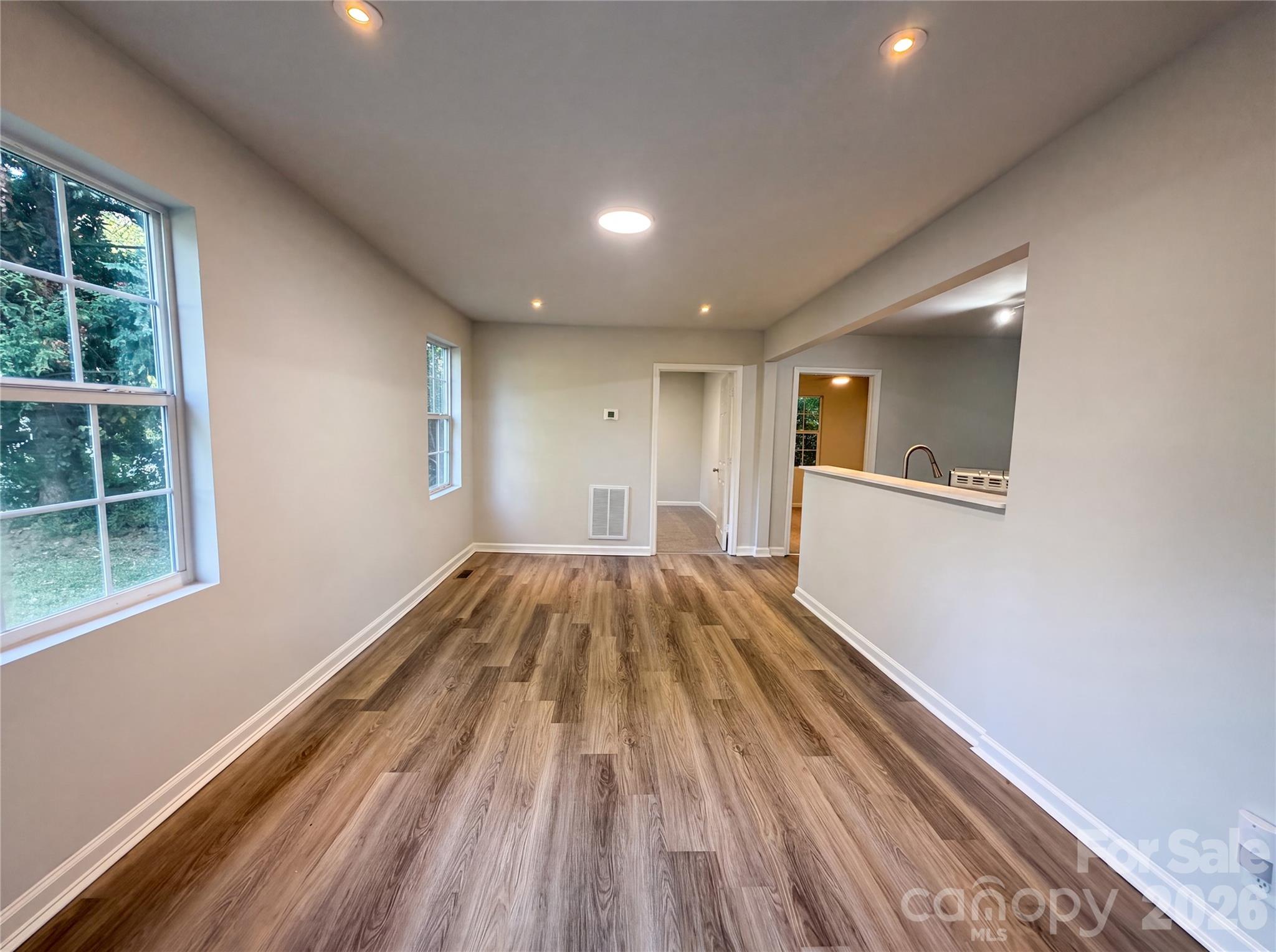 Single Family Residence at 224 Avery Street, Fort Mill, photo 3 of 15