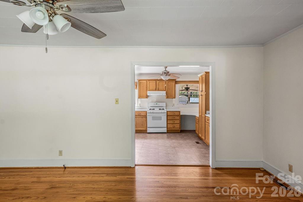 Single Family Residence at 8095 Henry Harris Road, Indian Land, photo 14 of 43