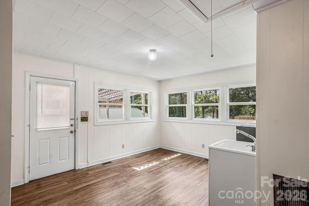 Single Family Residence at 8095 Henry Harris Road, Indian Land, photo 17 of 43