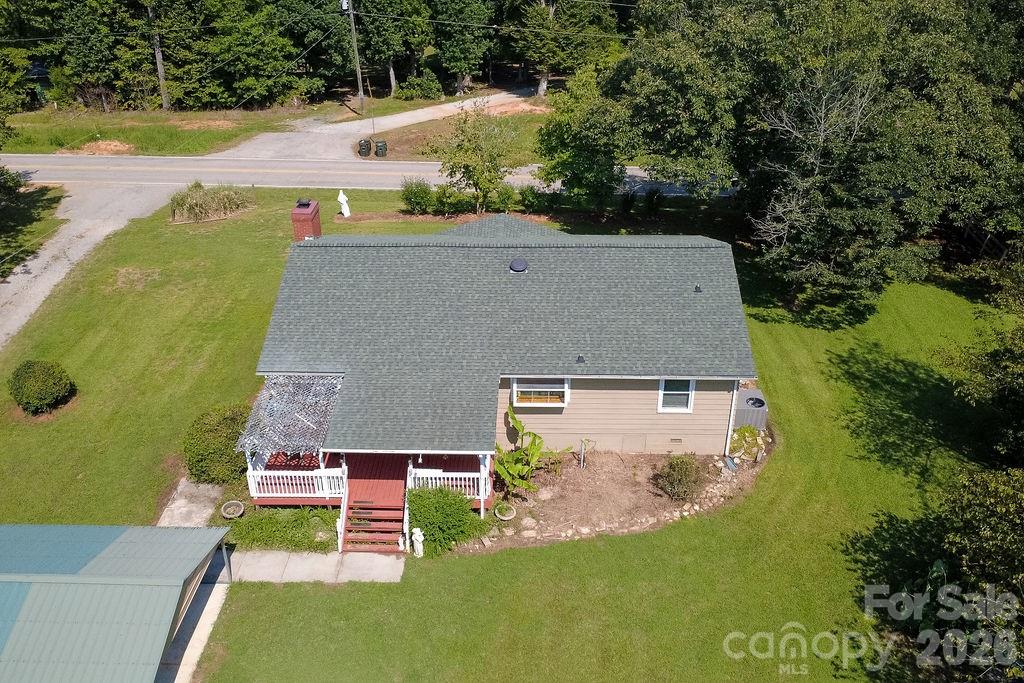 Single Family Residence at 8095 Henry Harris Road, Indian Land, photo 37 of 43