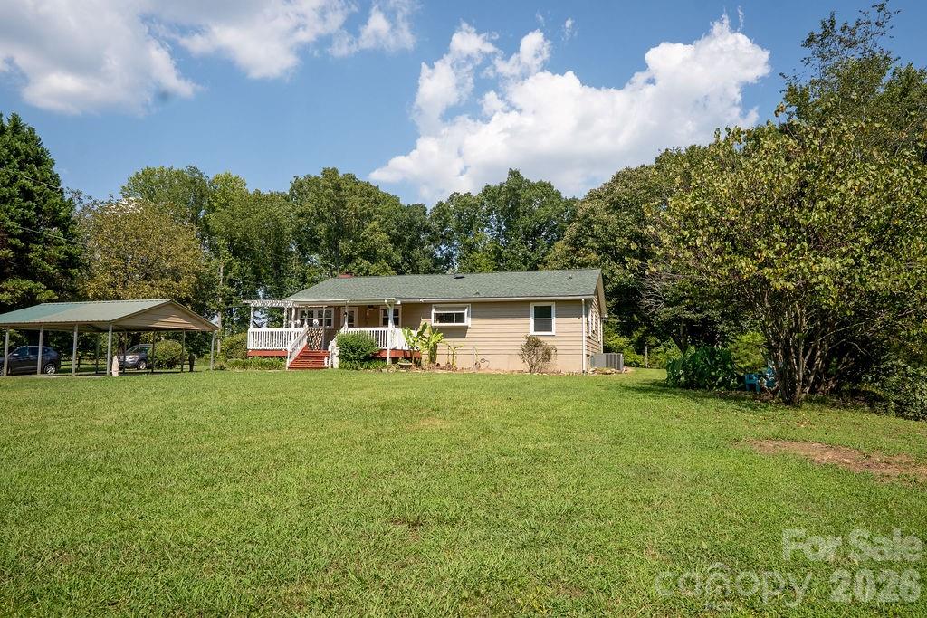 Single Family Residence at 8095 Henry Harris Road, Indian Land, photo 35 of 43
