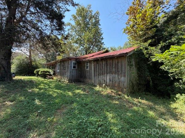 Single Family Residence at 3205 Oran Yount Lane, Granite Falls, photo 3 of 19