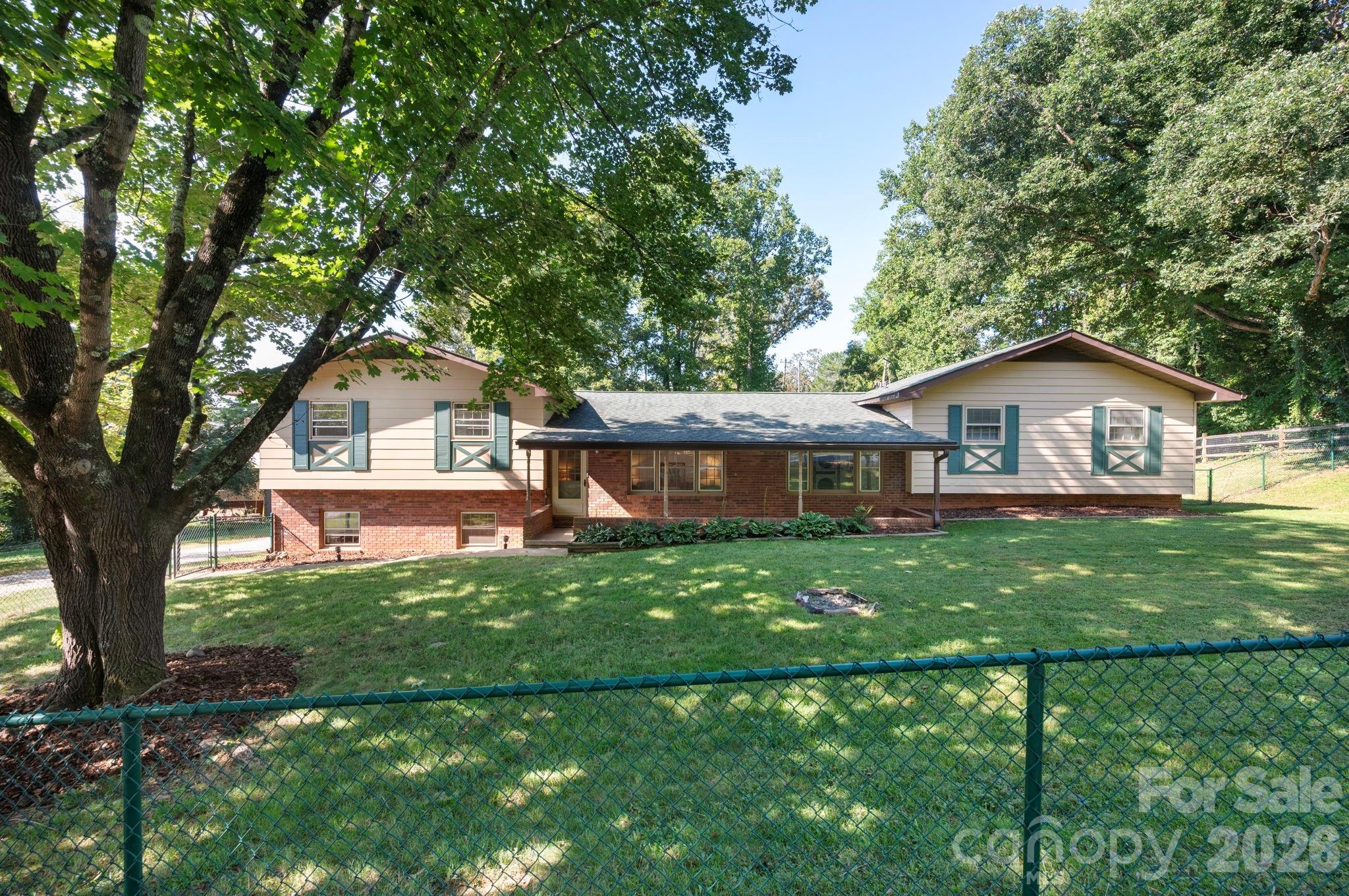 Come have a look at this sweet property today! - 2 Independence Boulevard, Asheville